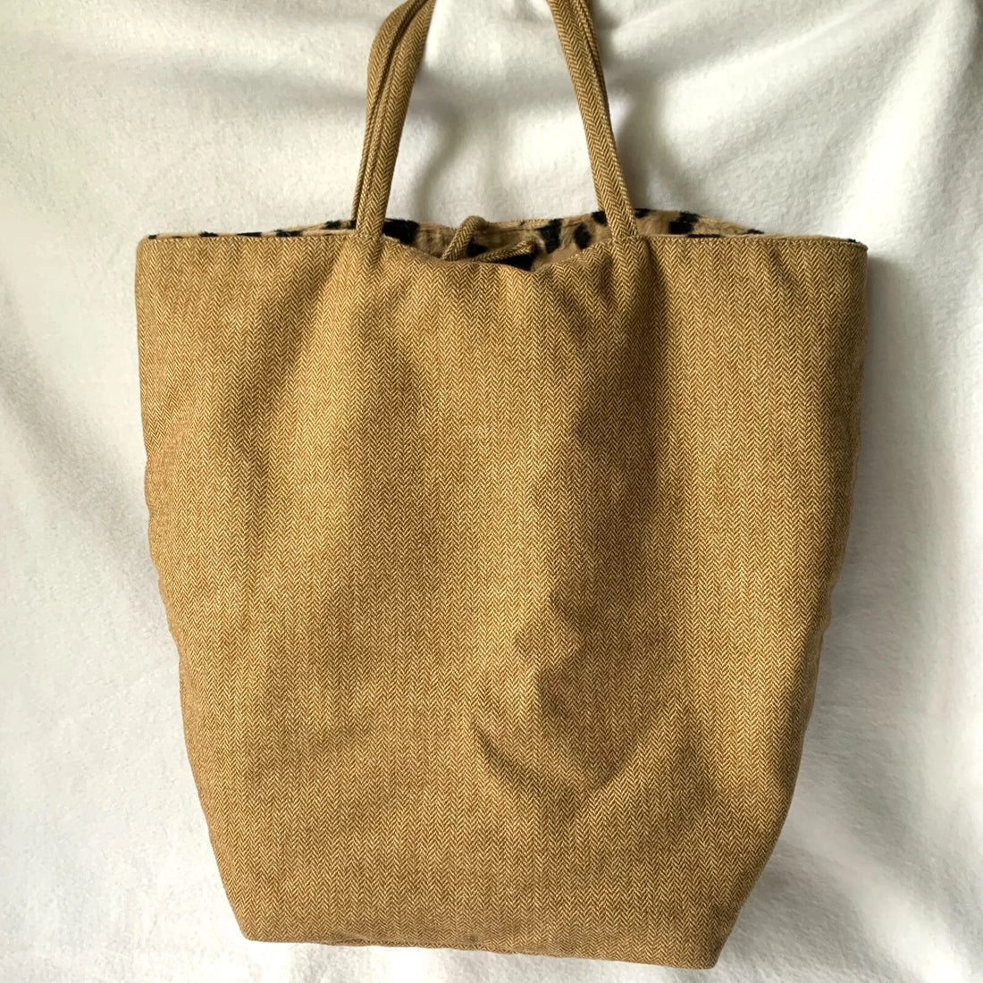 Alexia Hollinger Paris Designer Tote Handbag – Leopard Print Interior, Magnetic Closure