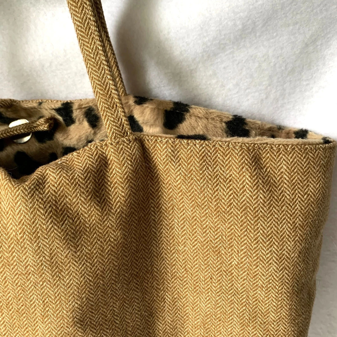 Alexia Hollinger Paris Designer Tote Handbag – Leopard Print Interior, Magnetic Closure
