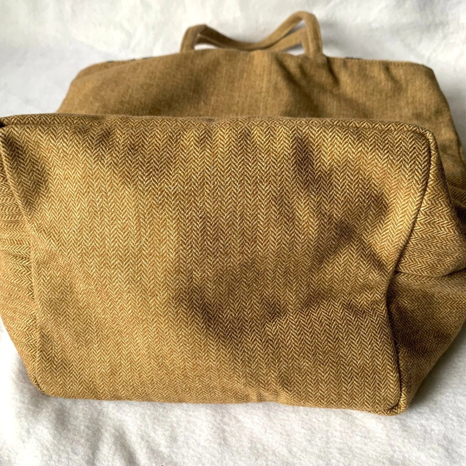 Alexia Hollinger Paris Designer Tote Handbag – Leopard Print Interior, Magnetic Closure