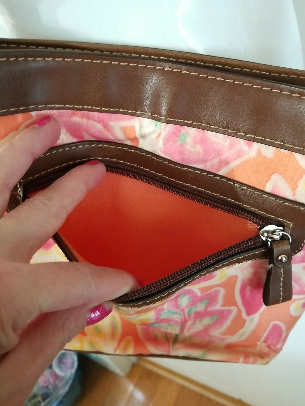 CHAPS Leather Floral Crossbody Handbag – Adjustable Strap Women's Shoulder Purse