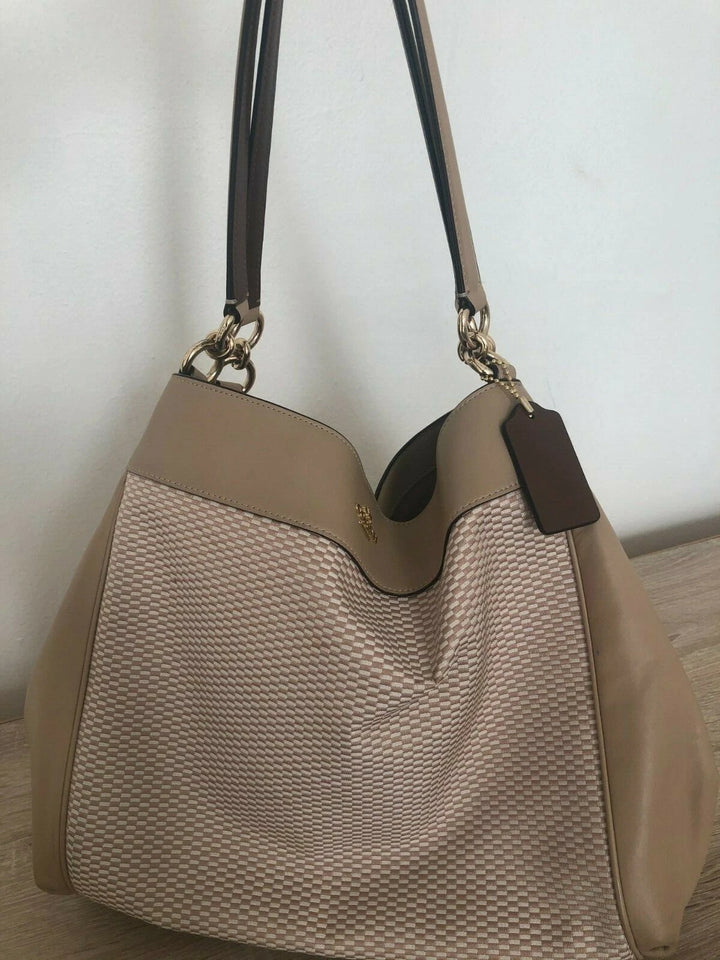 Coach Designer Luxury Shoulder Handbag – Women's Spring Purse, Gently Used