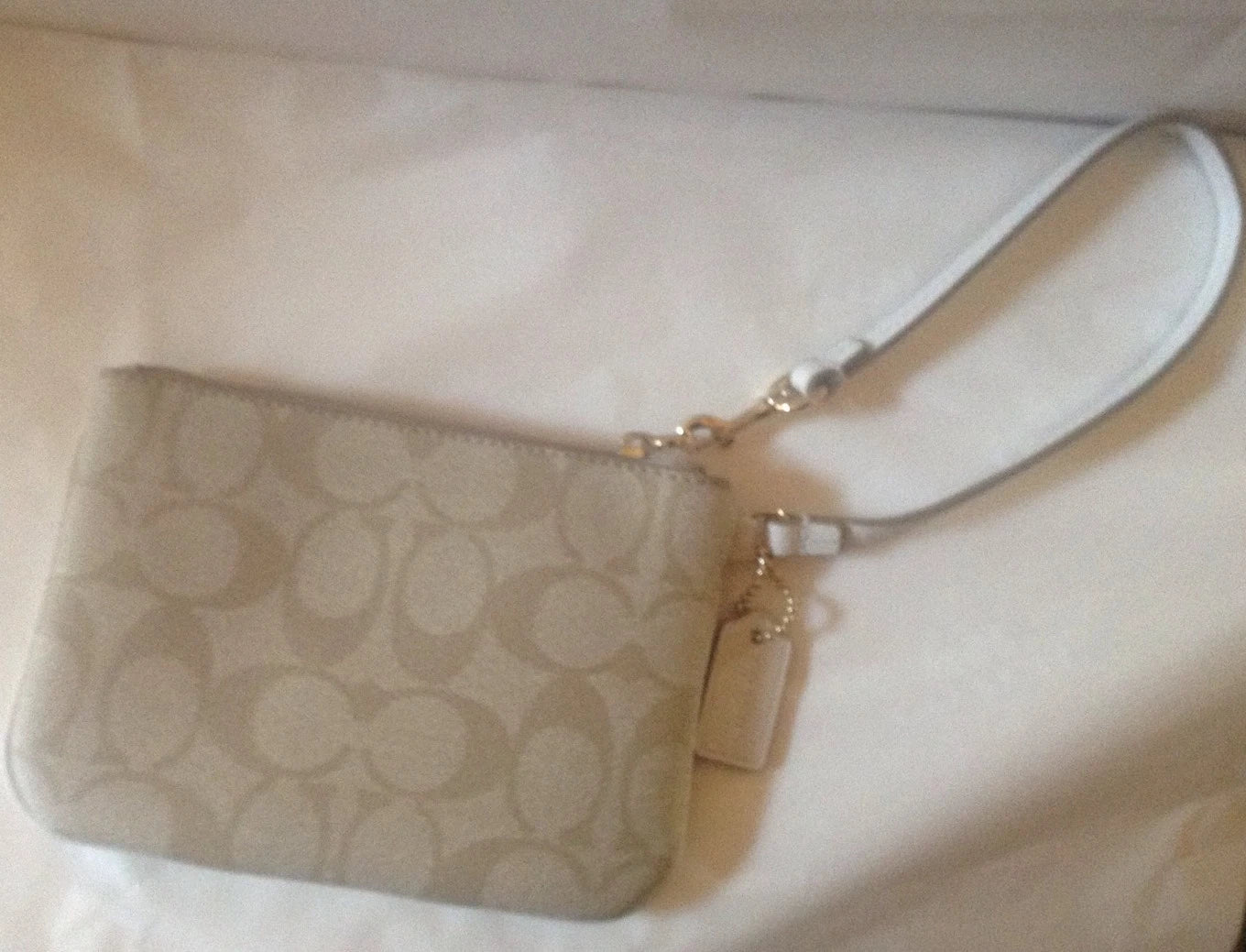 Coach Signature C Wristlet Light Khaki/Chalk – PVC & Leather Trim Zip Wallet, NWT