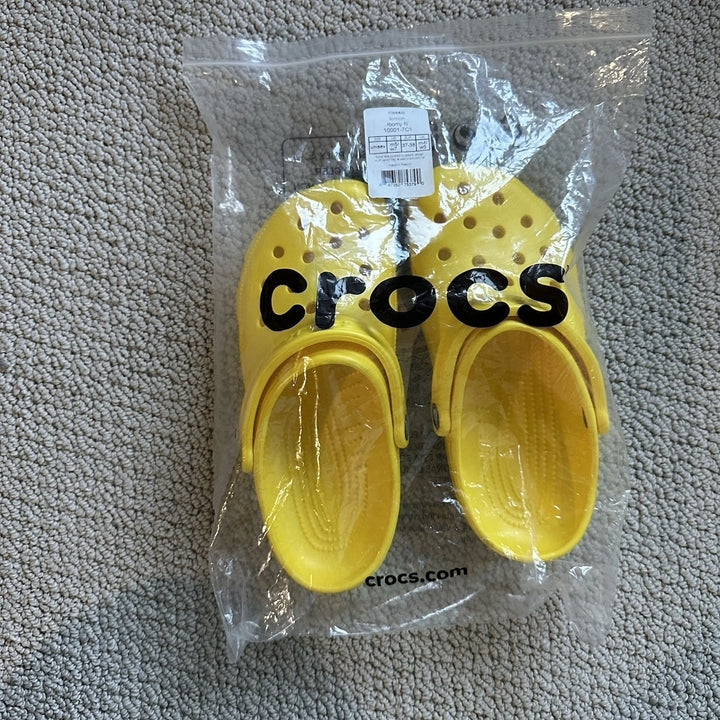 Crocs Classic Clog Unisex Lemon Yellow – Men's 5  Women's 7, 10001-7C1 New