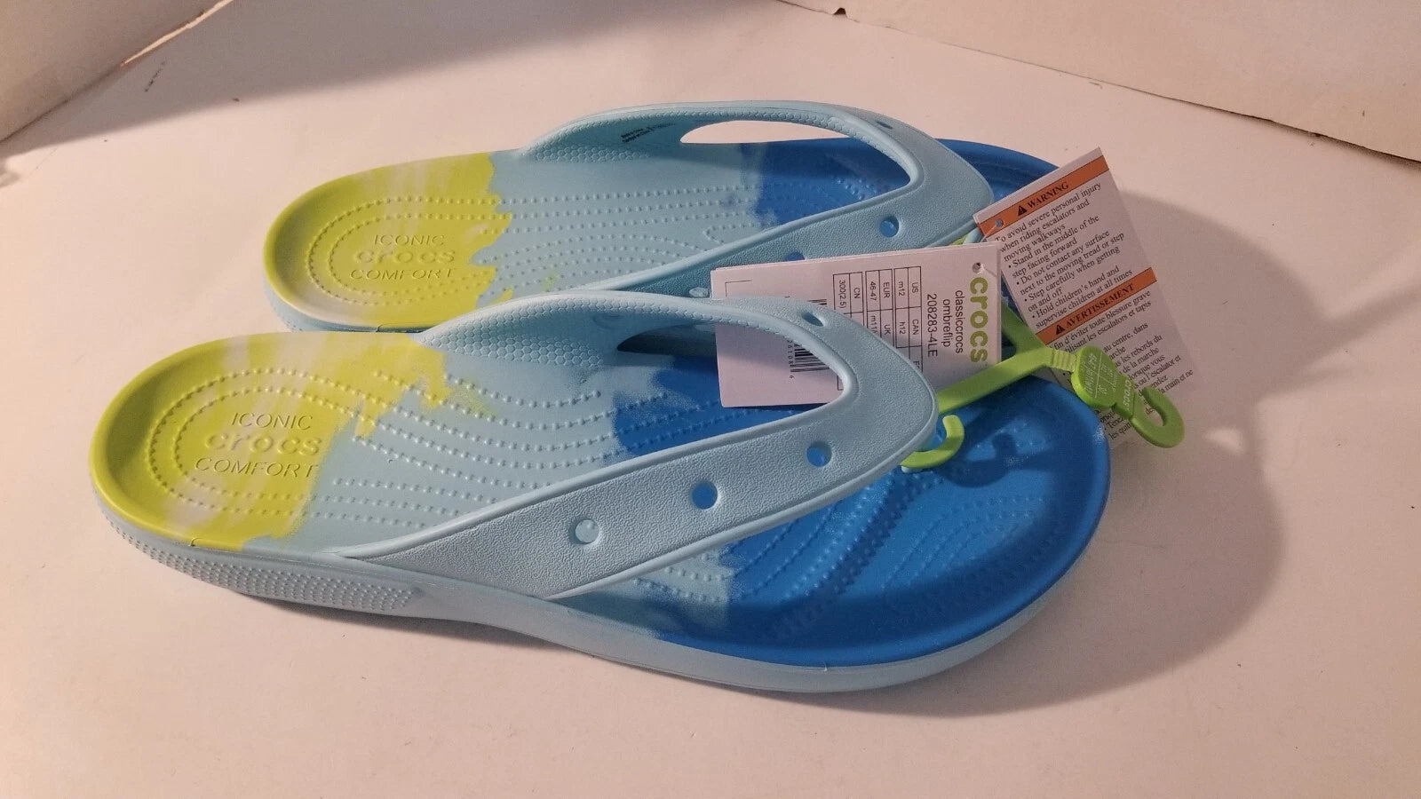 Crocs Flip Flops Unisex – Thong Sandals, M12/W14, Style 208283-4LE, New