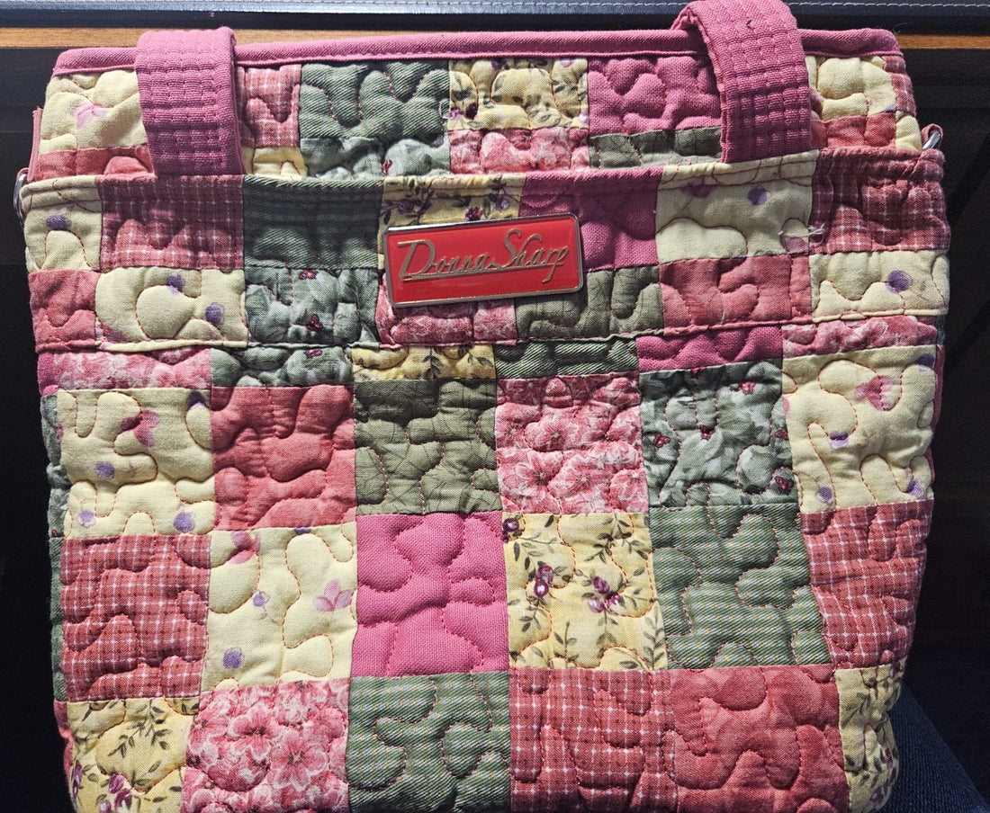 Donna Sharp Quilted Handbag – Pink & Green Floral Patchwork Design Purse, Gently Used