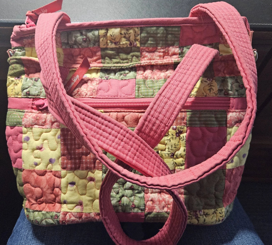 Donna Sharp Quilted Handbag – Pink & Green Floral Patchwork Design Purse, Gently Used