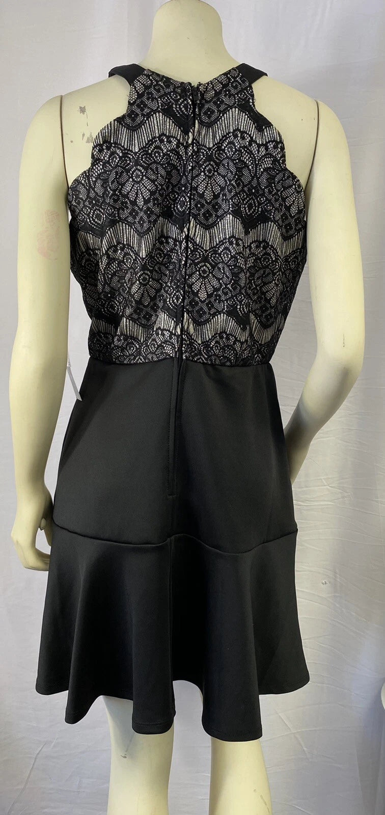 Women's Black Lace Bodice Sleeveless A-Line Cocktail Dress