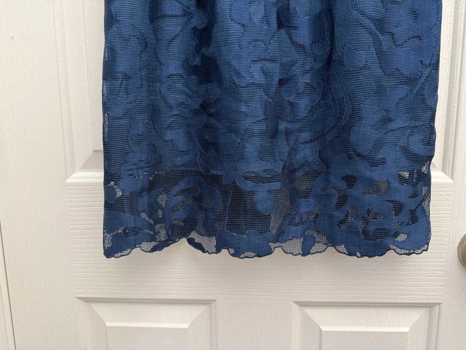Women's Navy Blue Lace Trim Formal Dress Size M