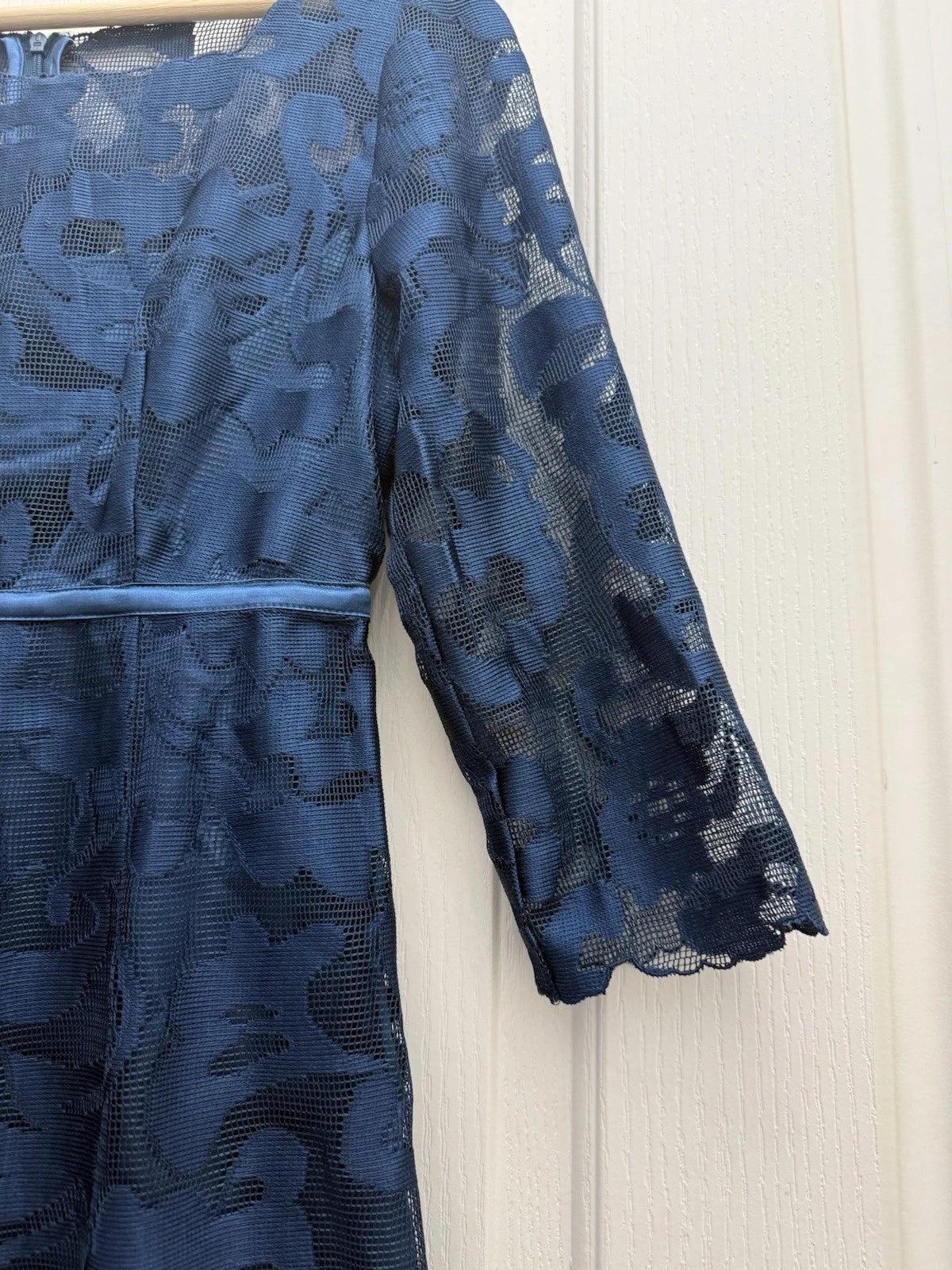 Women's Navy Blue Lace Trim Formal Dress Size M