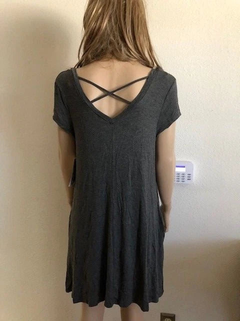 Women's Trixxi Cross-Back Short Sleeve Dress Size Small NWT