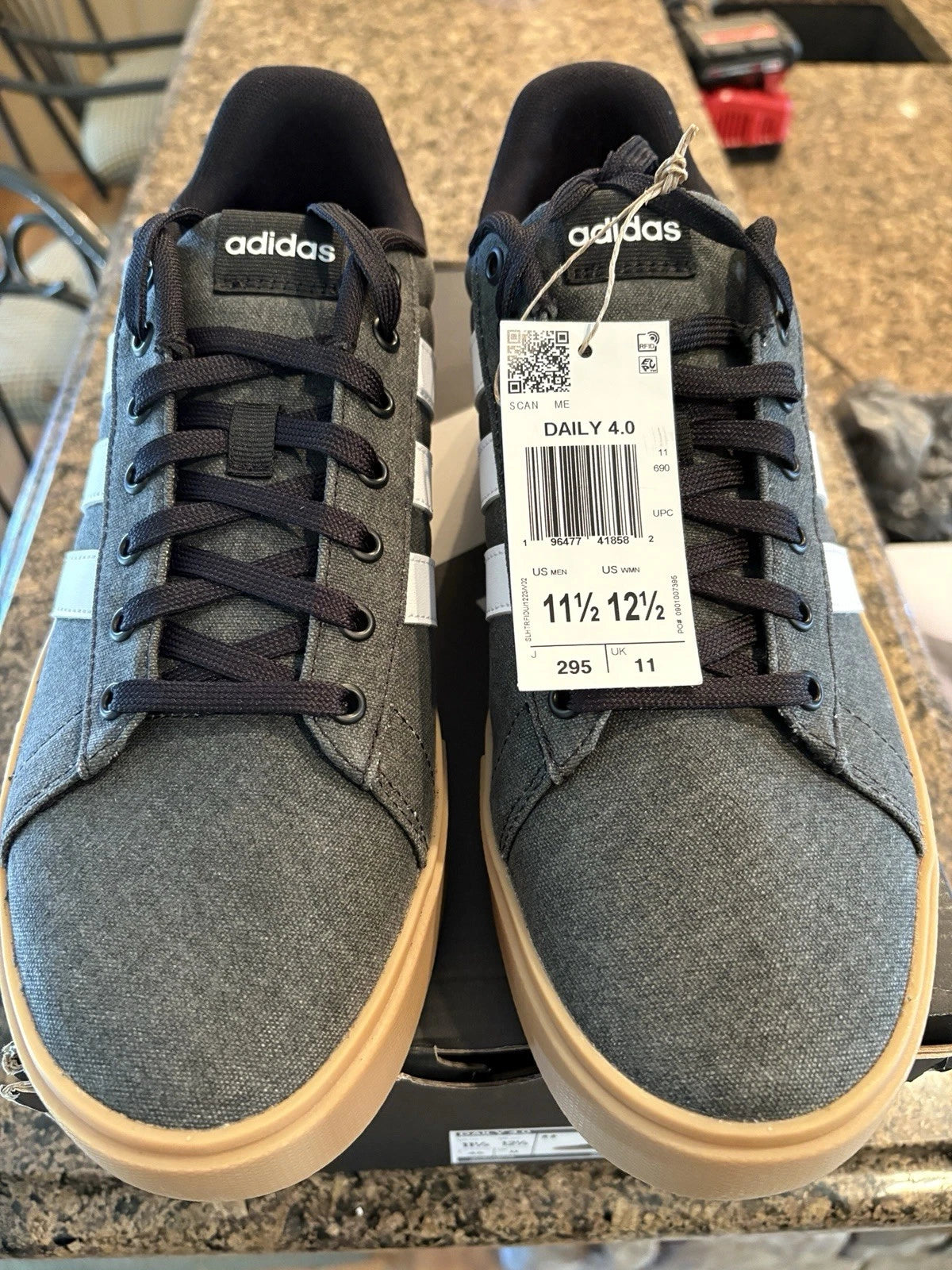 adidas Daily 4.0 Men's Sneakers Dark Gray Canvas Gum Sole – Size 11.5