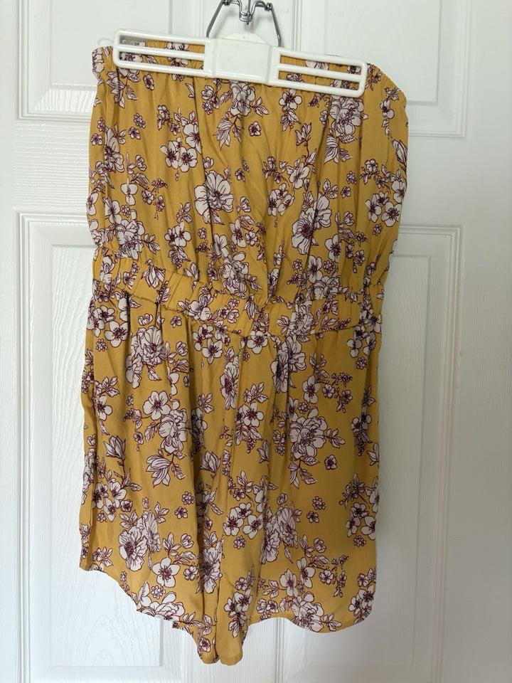 J for Justify Women's Floral Jumpsuit Yellow Very Cute Size Large