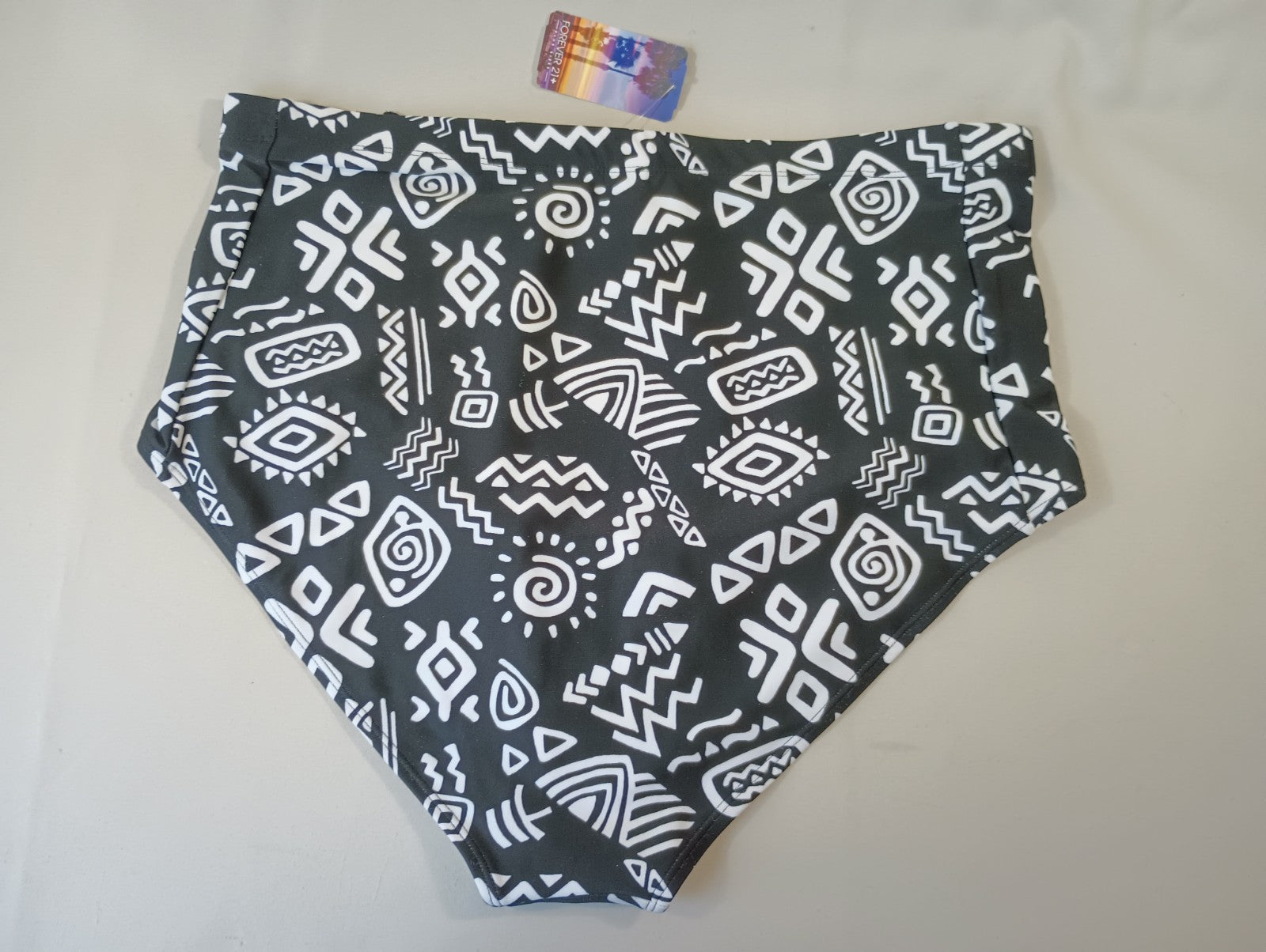 Forever 21 Plus 1X Black White Swim Bikini Bottoms Side Accent Hygiene Liner