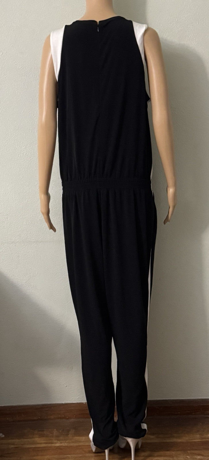 The Limited Women's Colorblock Jumpsuit Black White Side Stripe Keyhole Large